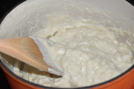 The vegan mozzarella starting to clump together nicely!